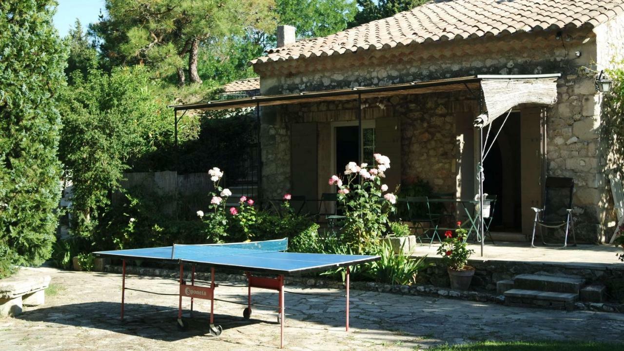 Eygalières Mas Grimaud - Gite- Studio Et Chambres D'Hotes Familiales מראה חיצוני תמונה