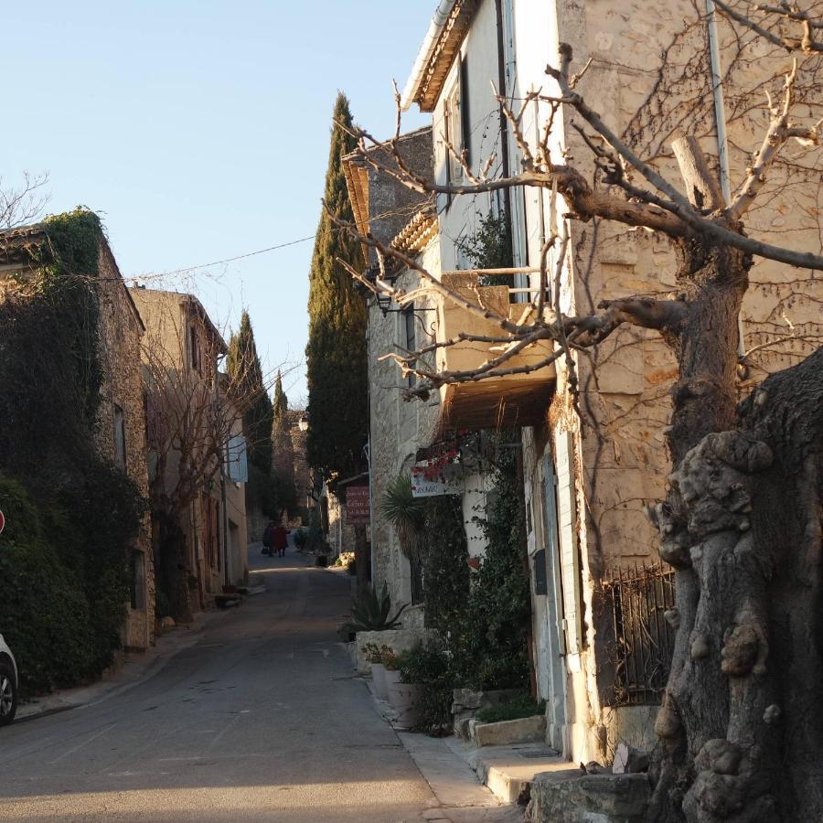 Eygalières Mas Grimaud - Gite- Studio Et Chambres D'Hotes Familiales מראה חיצוני תמונה